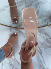 Load image into Gallery viewer, Alanı Heel- Nude
