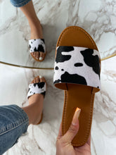 Load image into Gallery viewer, Maggie Sandal- Black
