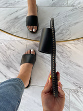 Load image into Gallery viewer, Jasmin Sandals - Black

