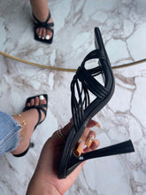 Load image into Gallery viewer, Kylie Heel- Black
