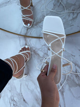 Load image into Gallery viewer, Cancun Heels- White
