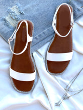 Load image into Gallery viewer, Nya Sandal-White
