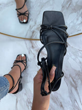 Load image into Gallery viewer, Kai Heel- Black
