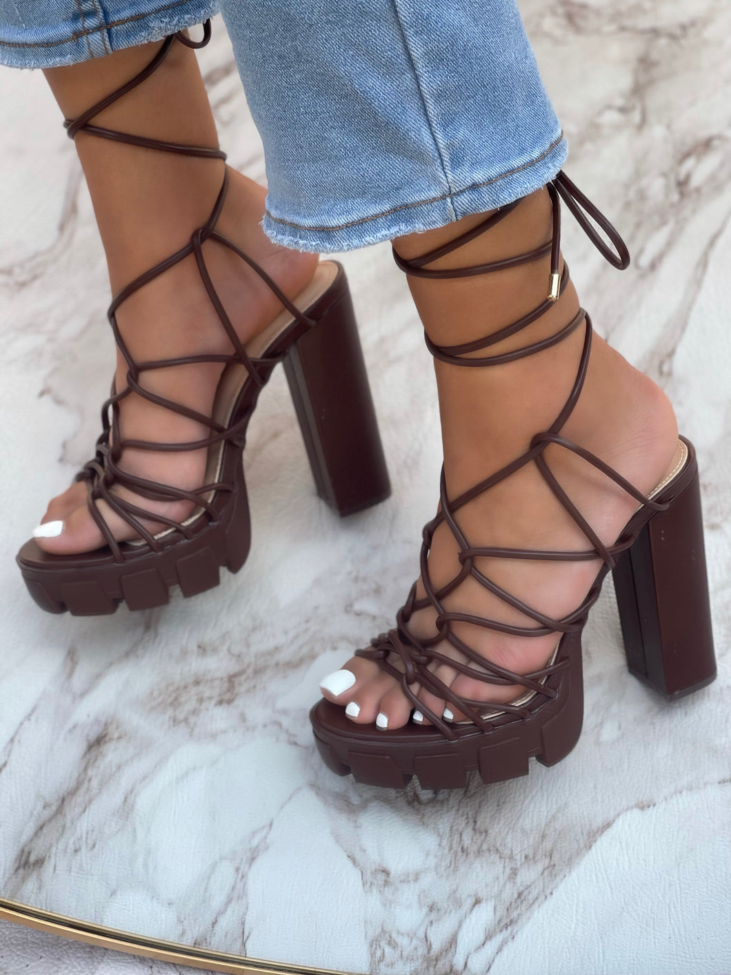 Zoya Platform- Mocha
