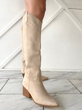 Load image into Gallery viewer, Jane Boot- Khaki
