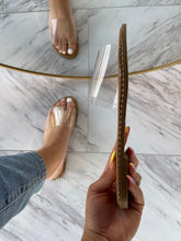 Load image into Gallery viewer, Jasmin Sandals - Clear
