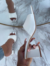 Load image into Gallery viewer, Lexi Heel- White
