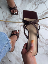 Load image into Gallery viewer, Kylie Heel- Mocha
