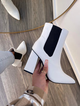 Load image into Gallery viewer, Cheyanne Booties- White
